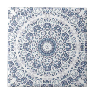 Staubblaues florales Mandala Fliese
