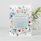 Staubblaues Gossamer Bloom Hochzeit Einladung (Stehend Vorderseite)