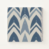 Staubblaues Küstenbatik-Parang-Chevron-Geometrisch Notizblock (Rückseite)