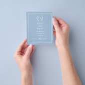 Staubblaues Monogramm Budget-Hochzeit Save the Dat Flyer (Gruppe)