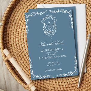 Staubblaues Monogramm Florales Vintage-Wappen Hoch Save The Date