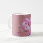 Staubige Rosenblüten-Tasse - Monogramm Kaffeetasse (Vorderseite Links)