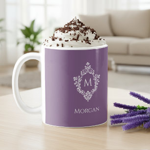 Staubiges lila Monogramm Vintage-Wappen Name & Ini Kaffeetasse