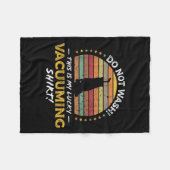 Staubpartikel Teppichvakuum Zitat Retro-80er Fleecedecke (Vorderseite (Horizontal))