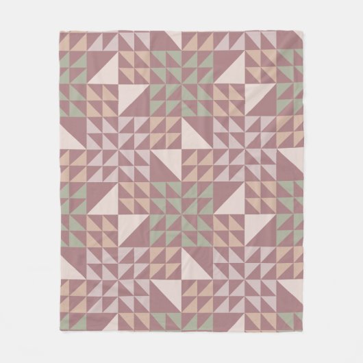Staubrosafarbenes geometrisches Quiltmuster Fleecedecke (Vorderseite)