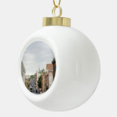 Staunton Keramik Kugel-Ornament (Rechts)