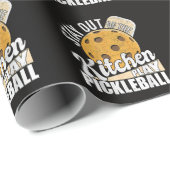 Stay Out of The Kitchen Play Pickleball Geschenkpapier (Rolleneckpunkt)