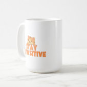 Stay Pawsitive Cute Winking Cat Pun Design Kaffeetasse (Vorderseite Links)