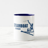 Steamboat Springs Colorado Skier Zweifarbige Tasse (Mittel)