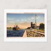 Steamer in den Hafen von Muskegon, Muskegon, Mich Postkarte (Vorderseite)