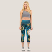 Steampun türkis Hintergrund mit Gears Capri Leggings (Vorderseite)