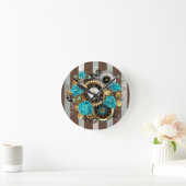 Steampunk Clock and Turquoise Roses on Striped Runde Wanduhr (Zuhause)