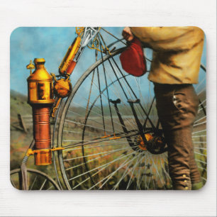 Steampunk - Das dampfbetriebene Fahrrad 1884 Mousepad