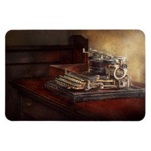 Steampunk - Eine verkrustete alte Schreibmaschine Magnet
