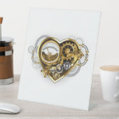 Steampunk Heart with a Manometer Sockelschild (In Situ)