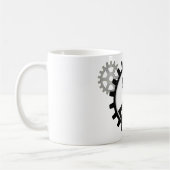 Steampunk Man hält die Waffe im Getriebe Kaffeetasse (Links)