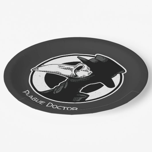 Steampunk Plague Doctor Bird Mask B/W Pappteller (Schrägansicht)