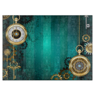 Steampunk-Schmuck Uhr auf grünem Hintergrund Schneidebrett