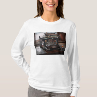 Steampunk - Schreibmaschine - Eine wirklich alte S T-Shirt