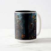 Steampunk Skeleton Zweifarbige Tasse (VorderseiteRechts)