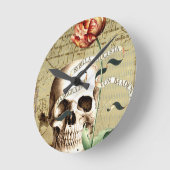 Steampunk Skull Floral Writing Halloween Runde Wanduhr (Winkel)