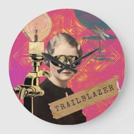Steampunk Woman Trailblazer Pop Art Große Wanduhr