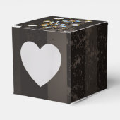 Steampunkdrachenfliegen auf braunem, gestreiften H Geschenkschachtel (Vorderseite)