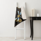 Steampunkdrachenfliegen auf braunem, gestreiften H Sherpadecke (Beispiel)