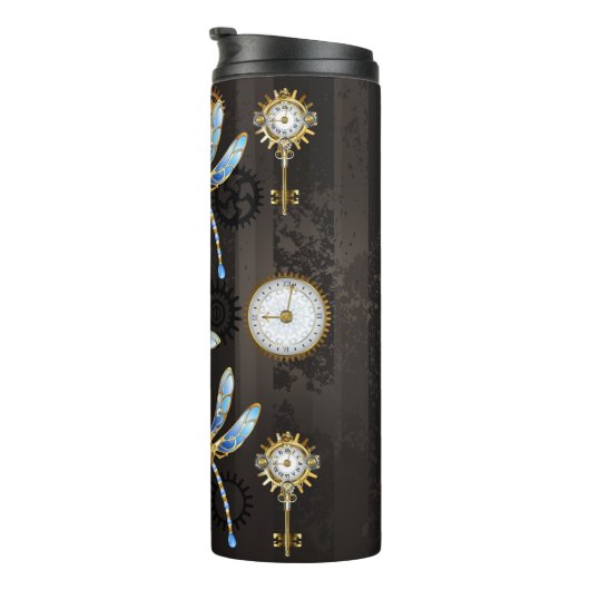 Steampunkdrachenfliegen auf braunem, gestreiften H Thermosbecher (Nach rechts gedreht)