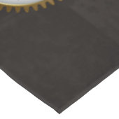 Steampunkdrachenfliegen auf braunem, gestreiften H Tischdecke (Schrägansicht)