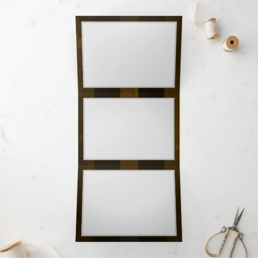 Steampunkgeere und blaue Schmetterlinge Dreifach Gefaltete Einladung (Innenseite)