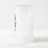 Steampunkgeere und blaue Schmetterlinge Mattglas Bierglas (Mittel)