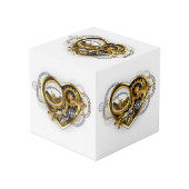 Steampunkherz mit Manometer Würfel (Vorderseite Schrägansicht)