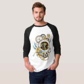 Steampunkuhr mit mechanischer Libelle T-Shirt (Vorne ganz)