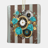Steampunkuhr und türkisfarbene Rose auf Streifen Keramikornament (Links)