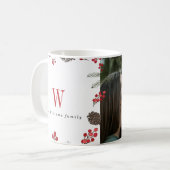 Stechpalmen-und Kiefern-WeihnachtsFoto-Tassen Kaffeetasse (Vorderseite Links)