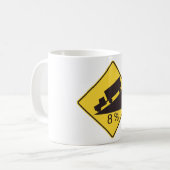 Steep Grade Traffic Sign Trucking Hauling Caution Kaffeetasse (Vorderseite Links)