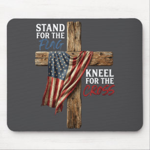 Steh für die Flagge, knie für das Kreuz Amerikanis Mousepad