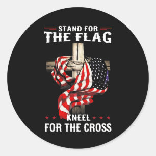 Steh für die Flagge, knie für das Kreuz USA-Flagge Runder Aufkleber