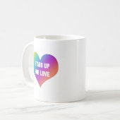 Stehen Sie auf für Liebe (Regenbogenherz) Kaffeetasse (Vorderseite Links)