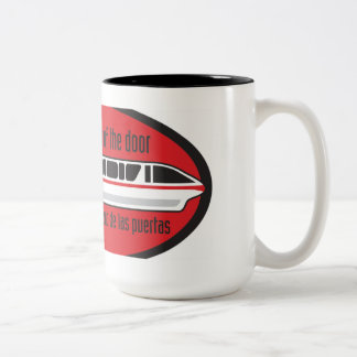 Stehen Sie bitte von der Tür - Zweifarbige Tasse