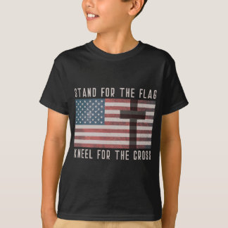 Stehen Sie für die Fahne des Kreuzes in Amerika T-Shirt