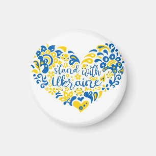 Stehen Sie mit ukrainischer Schrift und Herz Magnet