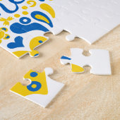 Stehen Sie mit ukrainischer Schrift und Herz Puzzle (Seite)