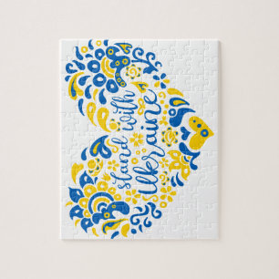 Stehen Sie mit ukrainischer Schrift und Herz Puzzle