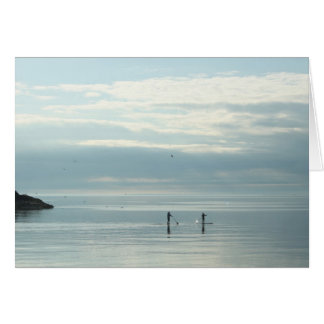 Stehen Sie oben Paddleboarders auf Oberem See