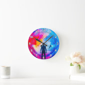 Stehend in Farben Runde Wanduhr (Zuhause)