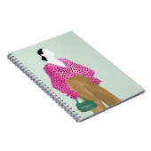 Stehende Fashion-Abbildung: Polka-Dot-Oberseite Notizblock (Rechte Seite)