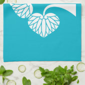 Stehende Hollyhocks Handtuch (Gefaltet)