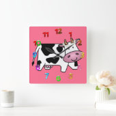 Stehende Kuh mit Milchkühe Quadratische Wanduhr (Zuhause)